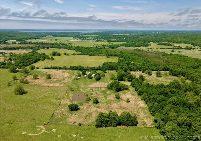 3rd image of 3 Texanna Rd, Checotah, OK 74432 | MLS# 2615264