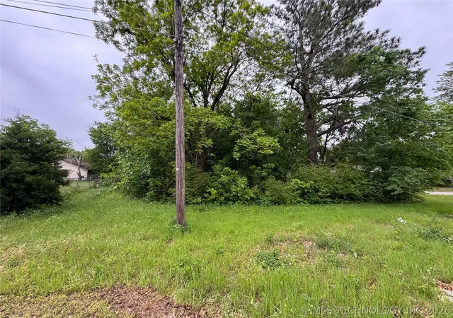 Photo 1 of Land for sale at 401 S Hall Ave, Wagoner, OK 74467 | MLS# 2615287 | Listing updated on 2026-07-13