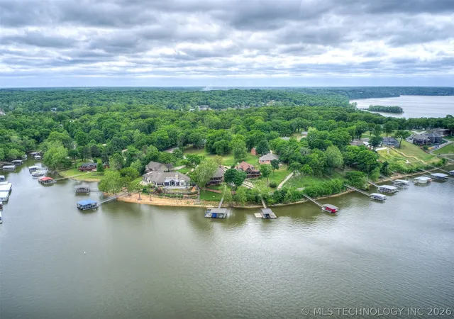 Homes for sale in Grove, OK | 31709 S 600 Pl, Grove, OK 74344 | MLS# 2608602