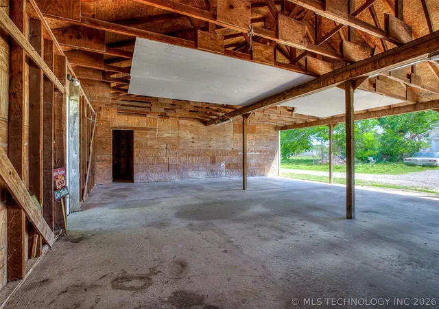 Photo 34 of Sale Pending at 1312 Nw Lupa St, Bartlesville, OK 74003 | MLS# 2615034 | Listing updated on 2026-08-20