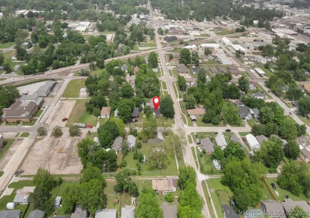 Homes for sale in Ada, OK | 600 W 15th St, Ada, OK 74820 | MLS# 2615046