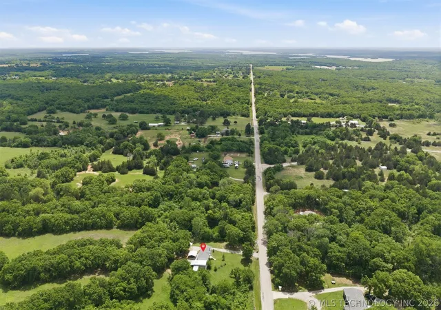 Homes for sale in Ardmore, OK | 1080 Harvey Rd, Ardmore, OK 73401 | MLS# 2614893