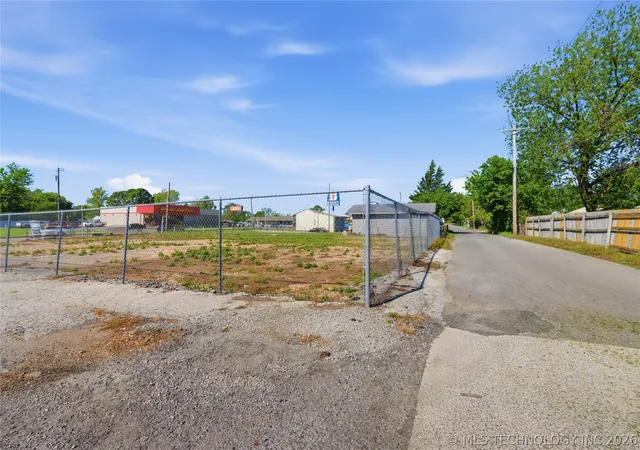Photo 3 of Land for sale at 301 N Cedar Ave, Tahlequah, OK 74464 | MLS# 2615340 | Listing updated on 2026-07-28