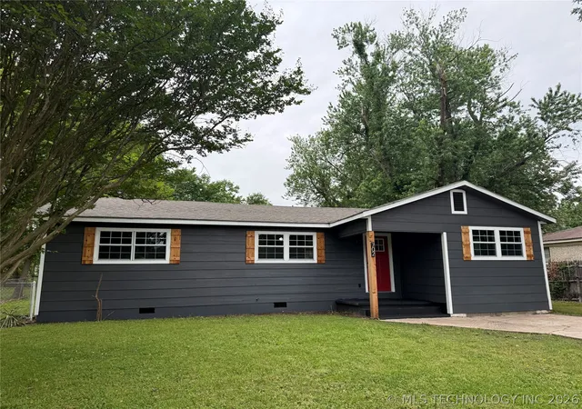 Homes for sale in Warner, OK | 702 6th Ave, Warner, OK 74469 | MLS# 2615352