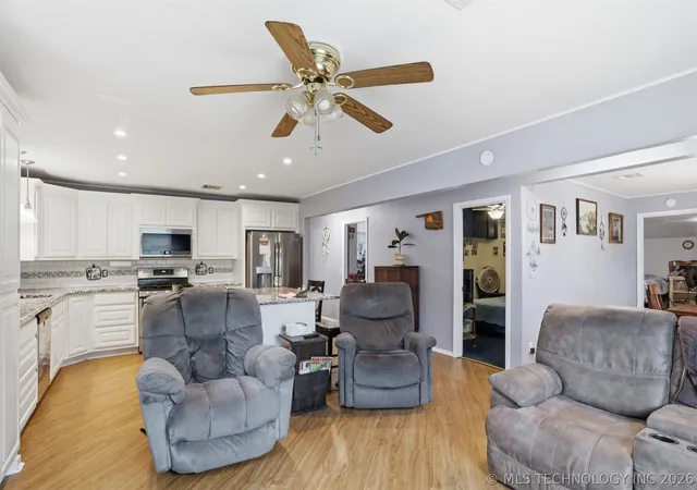 4th image of 4104 Shay Rd, Kingston, OK 73439 | MLS# 2615071