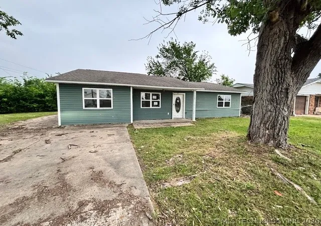Homes for sale in Mc Alester, OK | 2106 N Hickory, Mc Alester, OK 74501 | MLS# 2615380
