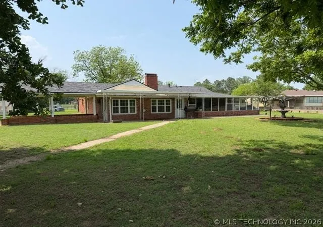 Homes for sale in Holdenville, OK | 202 Sooner, Holdenville, OK 74848 | MLS# 2615403