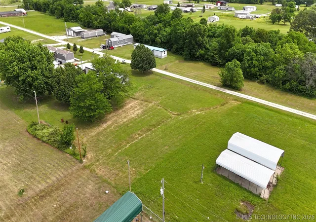 10th image of 23 Shamburg Dr, Checotah, OK 74426 | MLS# 2615520