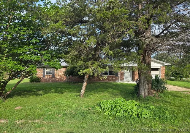2nd image of 203 Buck, Eufaula, OK 74432 | MLS# 2615618