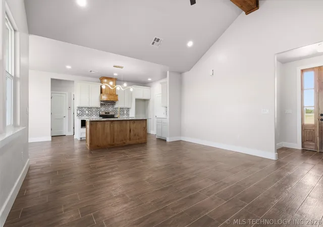 image of 6146 Slim Pickens Ln, Marietta, OK 73448 | MLS# 2614444