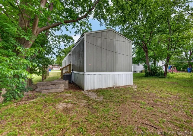 22nd image of 306 W Cherokee St, Delaware, OK 74027 | MLS# 2615661