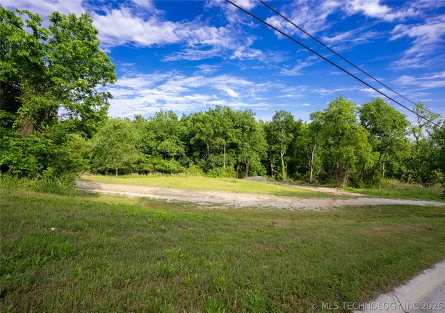Homes for sale in Sapulpa, OK | 521 N Hickory St, Sapulpa, OK 74066 | MLS# 2615435