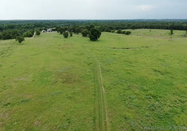 Homes for sale in Healdton, OK | 3689 No Man Rd, Healdton, OK 73438 | MLS# 2615719