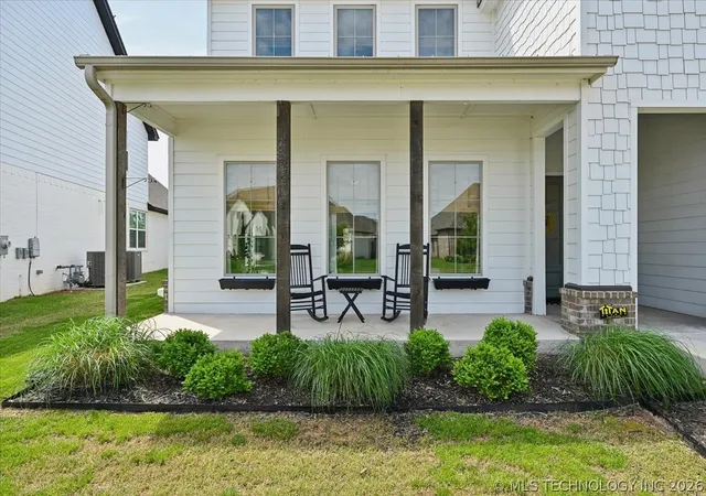 Photo 5 of Single family home for sale at 6016 E 126 Place S, Bixby, OK 74008 | MLS# 2615612 | Listing updated on 2026-08-20