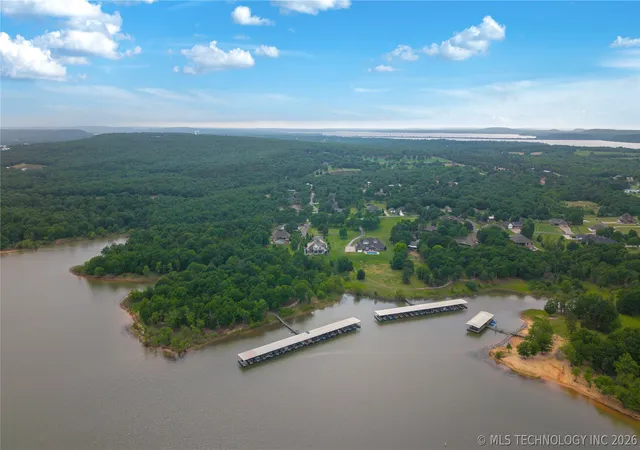Homes for sale in Eufaula, OK | 52 Ash Ct, Eufaula, OK 74432 | MLS# 2615574