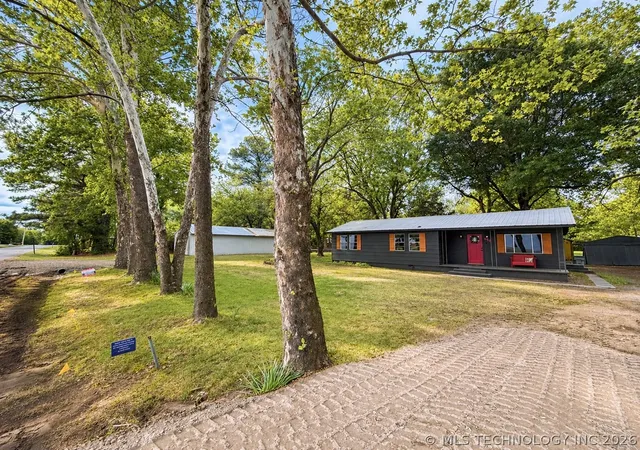 Photo 2 of Single family home for sale at 599 Bower, Eufaula, OK 74432 | MLS# 2615741 | Listing updated on 2026-08-20