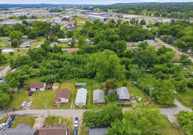 Photo 3 of Single family home for sale at 1626 S 77th Westavenue, Tulsa, OK 74127 | MLS# 2614458 | Listing updated on 2026-08-20