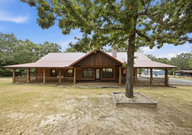 Photo 1 of Single family home for sale at 124 London Dock Ln, Canadian, OK 74425 | MLS# 2614891 | Listing updated on 2026-08-20