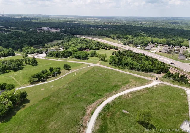 2nd image of 14059 County Road 1567, Ada, OK 74820 | MLS# 2615772