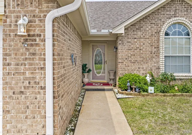 3rd image of 1915 6Th Nw, Ardmore, OK 73401 | MLS# 2615788