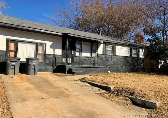 2nd image of 647 E 52nd Pl N, Tulsa, OK 74126 | MLS# 2615817