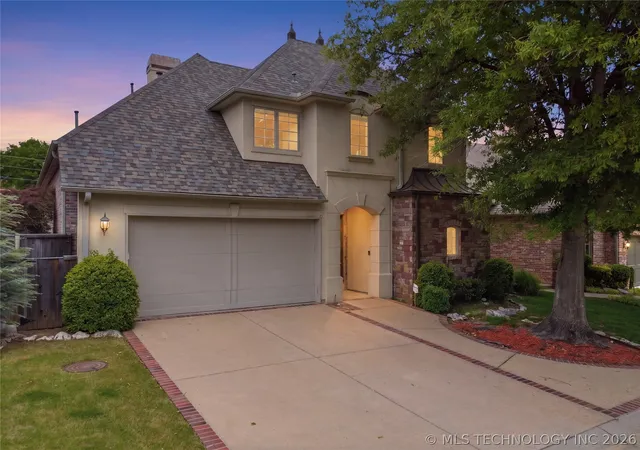 1st image of 5708 W Orlando Cir, Broken Arrow, OK 74011 | MLS# 2615804