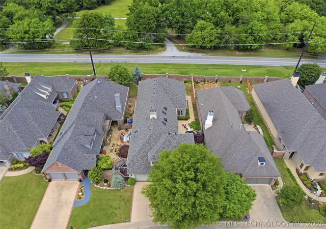 4th image of 5708 W Orlando Cir, Broken Arrow, OK 74011 | MLS# 2615804