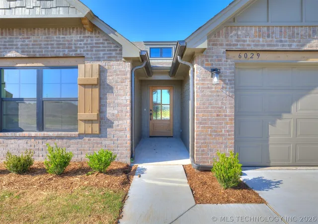 Photo 3 of Sale Pending at 6029 E 123rd Street S, Bixby, OK 74008 | MLS# 2615888 | Listing updated on 2026-08-25