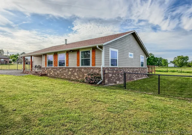 Homes for sale in Park Hill, OK | 25101 Hwy 82, Park Hill, OK 74451 | MLS# 2615776