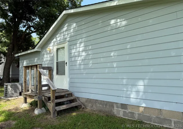 42nd image of 415 S 12 St, Mc Alester, OK 74501 | MLS# 2615906