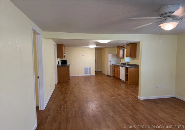 5th image of 415 S 12 St, Mc Alester, OK 74501 | MLS# 2615906