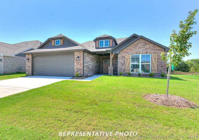 Homes for sale in Collinsville, OK | 12501 N 134th Eastavenue, Collinsville, OK 74021 | MLS# 2615925