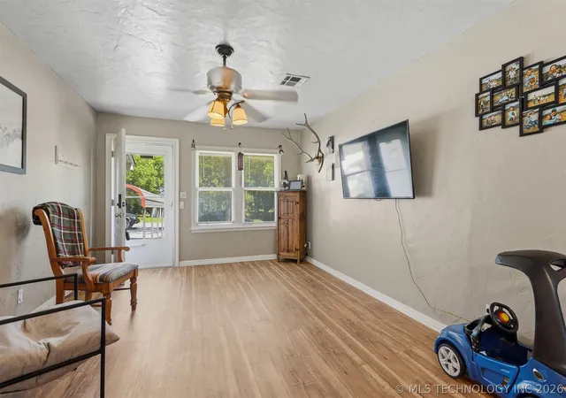Homes for sale in Sulphur, OK | 1713 W Wynnewood Ave, Sulphur, OK 73086 | MLS# 2615430