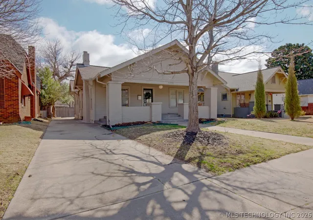 3rd image of 1735 S Yorktown Ave, Tulsa, OK 74104 | MLS# 2615950