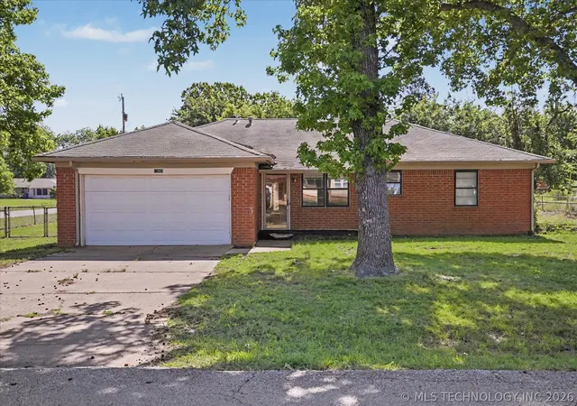 Homes for sale in Bixby, OK | 17409 S 90th East Ave, Bixby, OK 74008 | MLS# 2615755