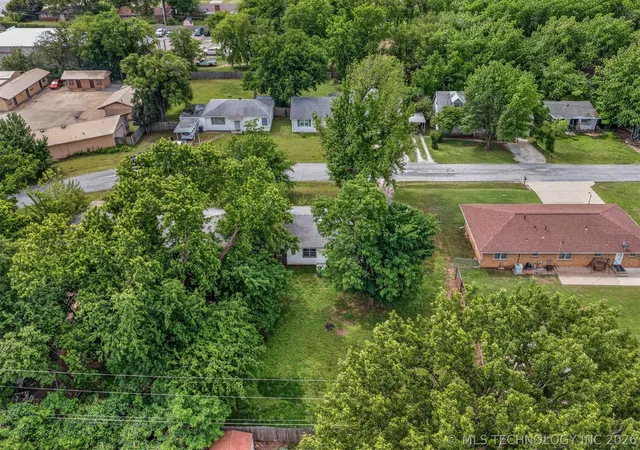 Photo 40 of Single family home for sale at 3618 Henrietta Ave, Bartlesville, OK 74006 | MLS# 2615782 | Listing updated on 2026-08-28