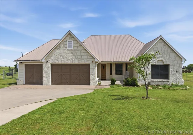 Homes for sale in Skiatook, OK | 4654 E 181st St N, Skiatook, OK 74070 | MLS# 2615969