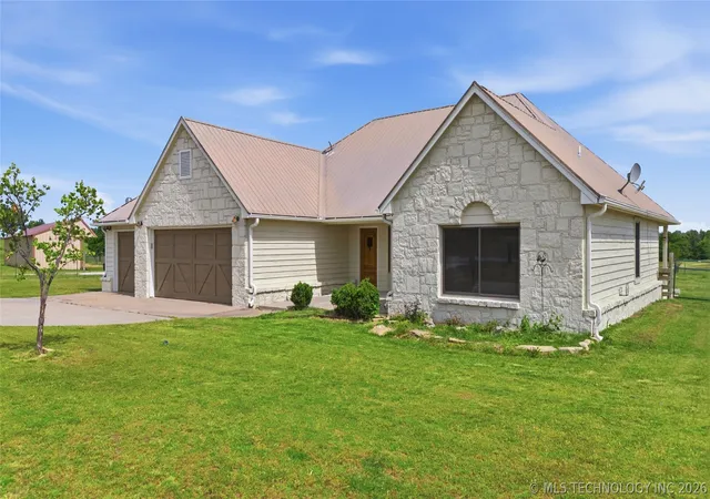 Homes for sale in Skiatook, OK | 4654 E 181st St N, Skiatook, OK 74070 | MLS# 2615969
