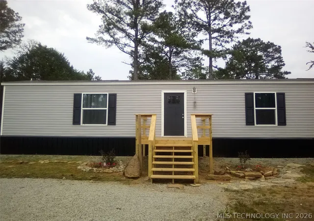 Homes for sale in Eufaula, OK | 21 County Line Rd E, Eufaula, OK 74432 | MLS# 2615972