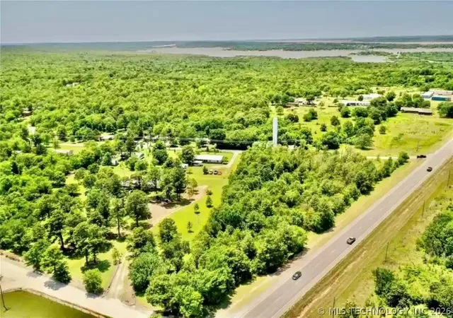 Homes for sale in Eufaula, OK | 21 County Line Rd E, Eufaula, OK 74432 | MLS# 2615972