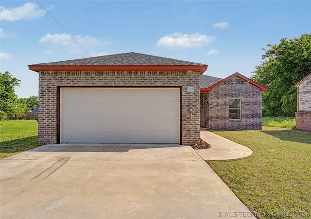Photo 1 of Single family home for sale at 228 E Woodrow St, Tulsa, OK 74106 | MLS# 2615975 | Listing updated on 2026-07-09