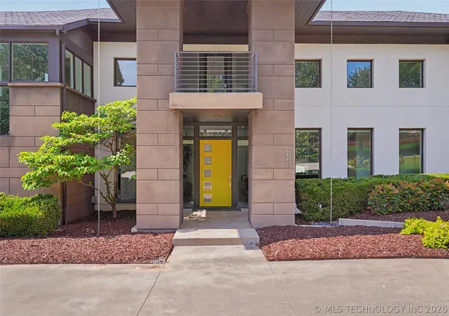 Photo 3 of Single family home for sale at 2668 Terwilleger Blvd, Tulsa, OK 74114 | MLS# 2615750 | Listing updated on 2026-08-28