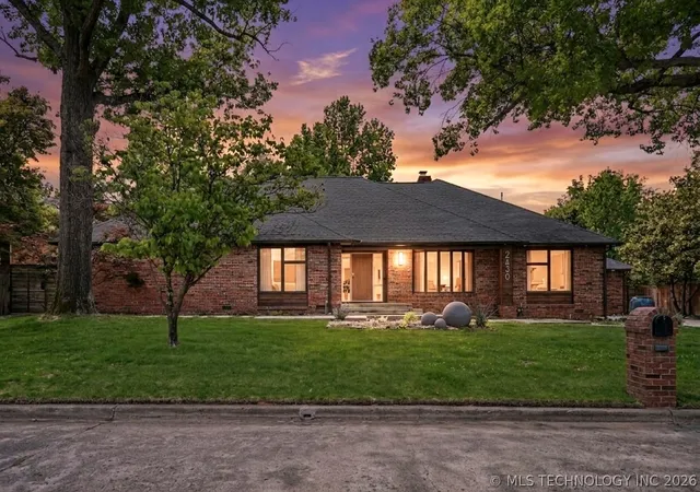 Photo 1 of Single family home for sale at 2430 E 32nd Street, Tulsa, OK 74105 | MLS# 2615753 | Listing updated on 2026-08-28