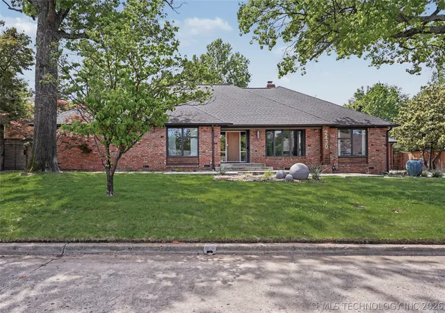 Photo 2 of Single family home for sale at 2430 E 32nd Street, Tulsa, OK 74105 | MLS# 2615753 | Listing updated on 2026-08-28