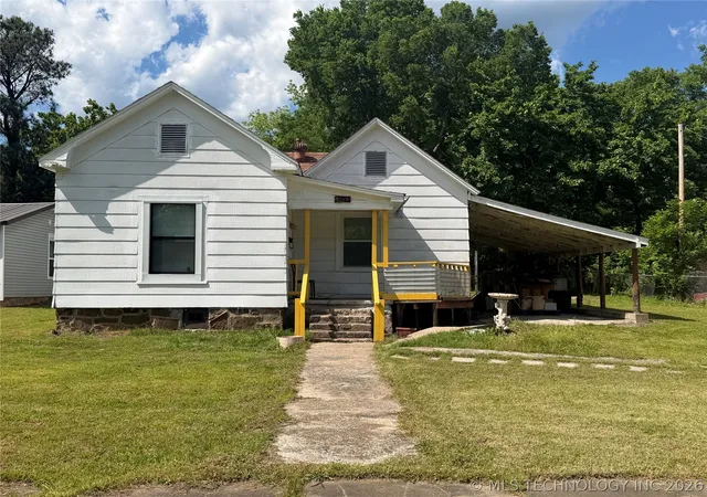 Homes for sale in Wilburton, OK | 403 E Blair, Wilburton, OK 74578 | MLS# 2616001
