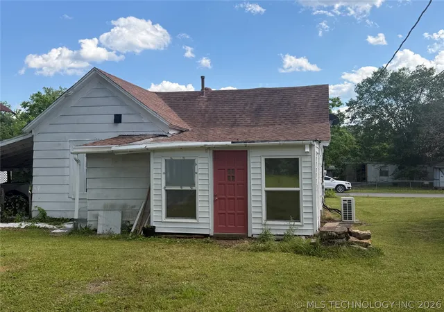 Homes for sale in Wilburton, OK | 403 E Blair, Wilburton, OK 74578 | MLS# 2616001