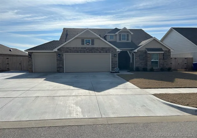 Photo 1 of Single family home for sale at 3109 W Winston St, Broken Arrow, OK 74011 | MLS# 2616007 | Listing updated on 2026-05-18