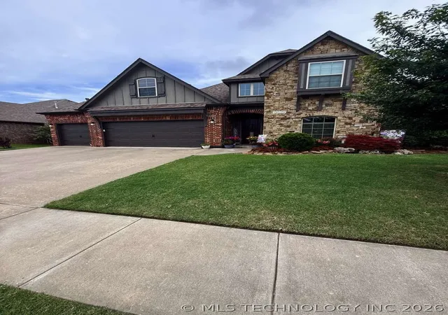 Homes for sale in Tulsa, OK | 18522 E 42Nd St, Tulsa, OK 74134 | MLS# 2615304