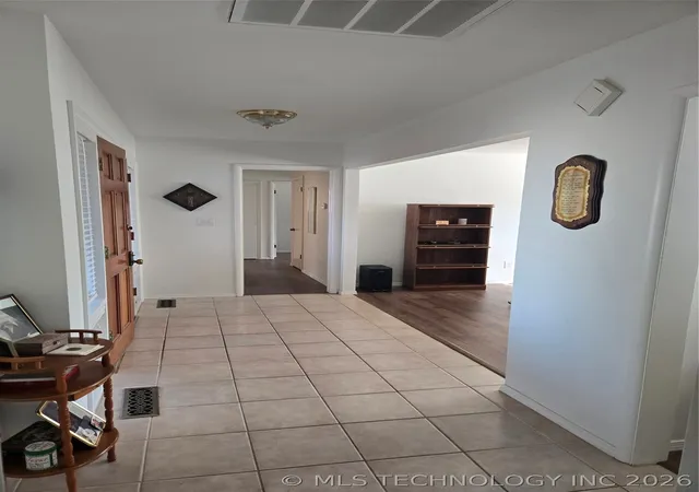 Photo 3 of Single family home for sale at 6920 E 20th Street, Tulsa, OK 74112 | MLS# 2616089 | Listing updated on 2026-07-17