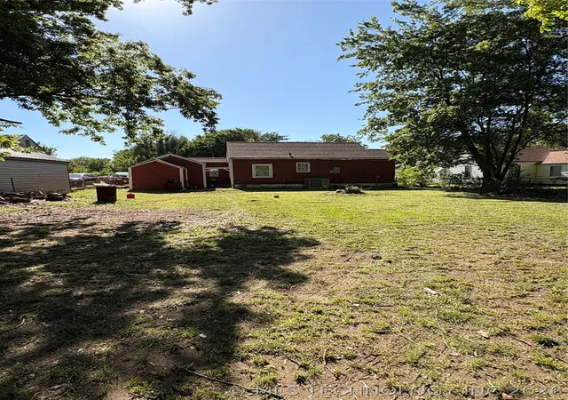 Photo 2 of Sale Pending at 1314 Walnut St, Muskogee, OK 74403 | MLS# 2616030 | Listing updated on 2026-08-20